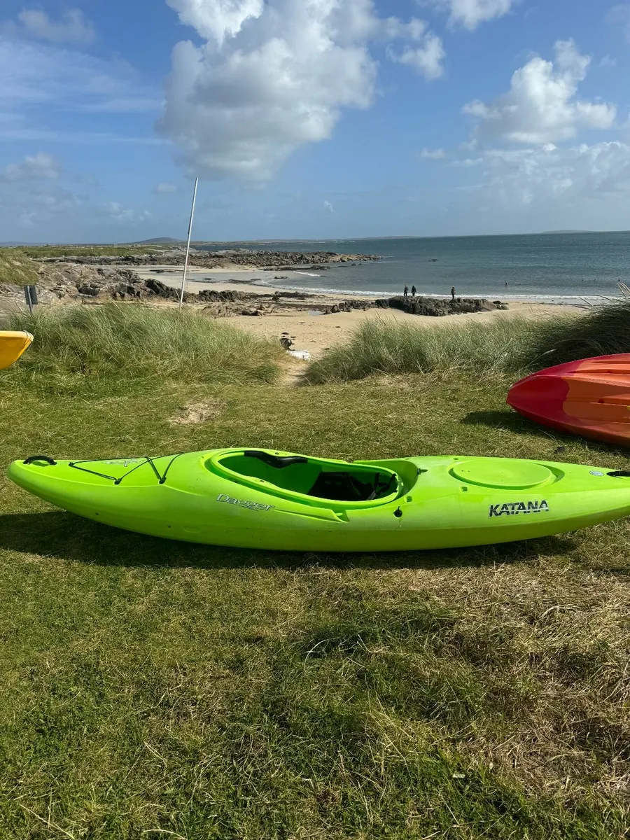 Dagger Katana Kayaks 10.4 - Image 3