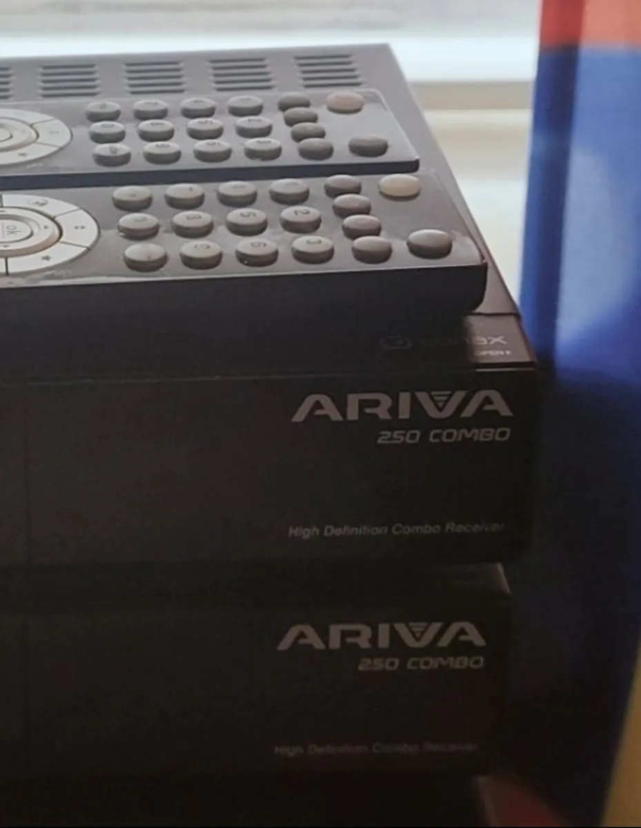 Combo boxes and remotes for Irish and UK stations - Image 1