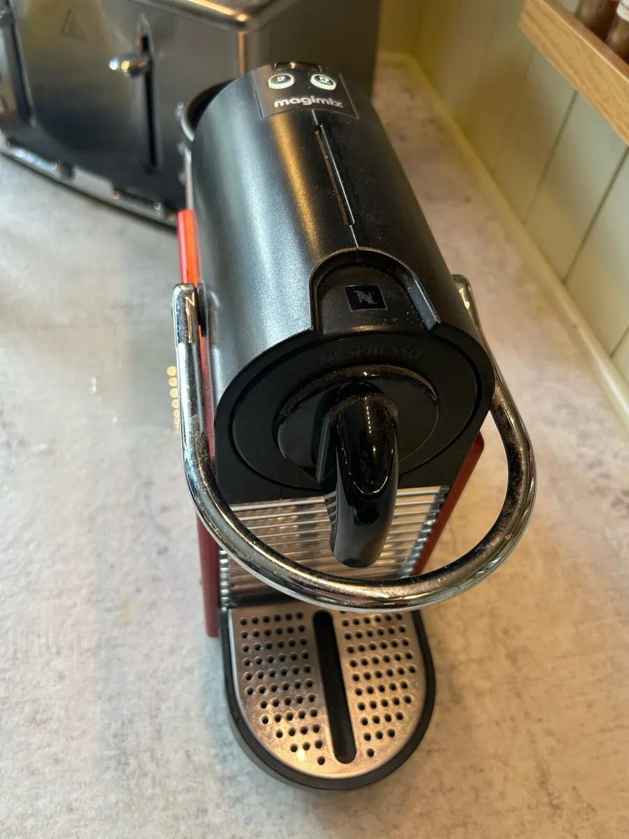 Nespresso machine - Image 2