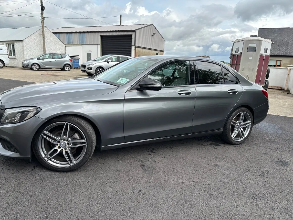 171 Mercedes c 220 - Image 3