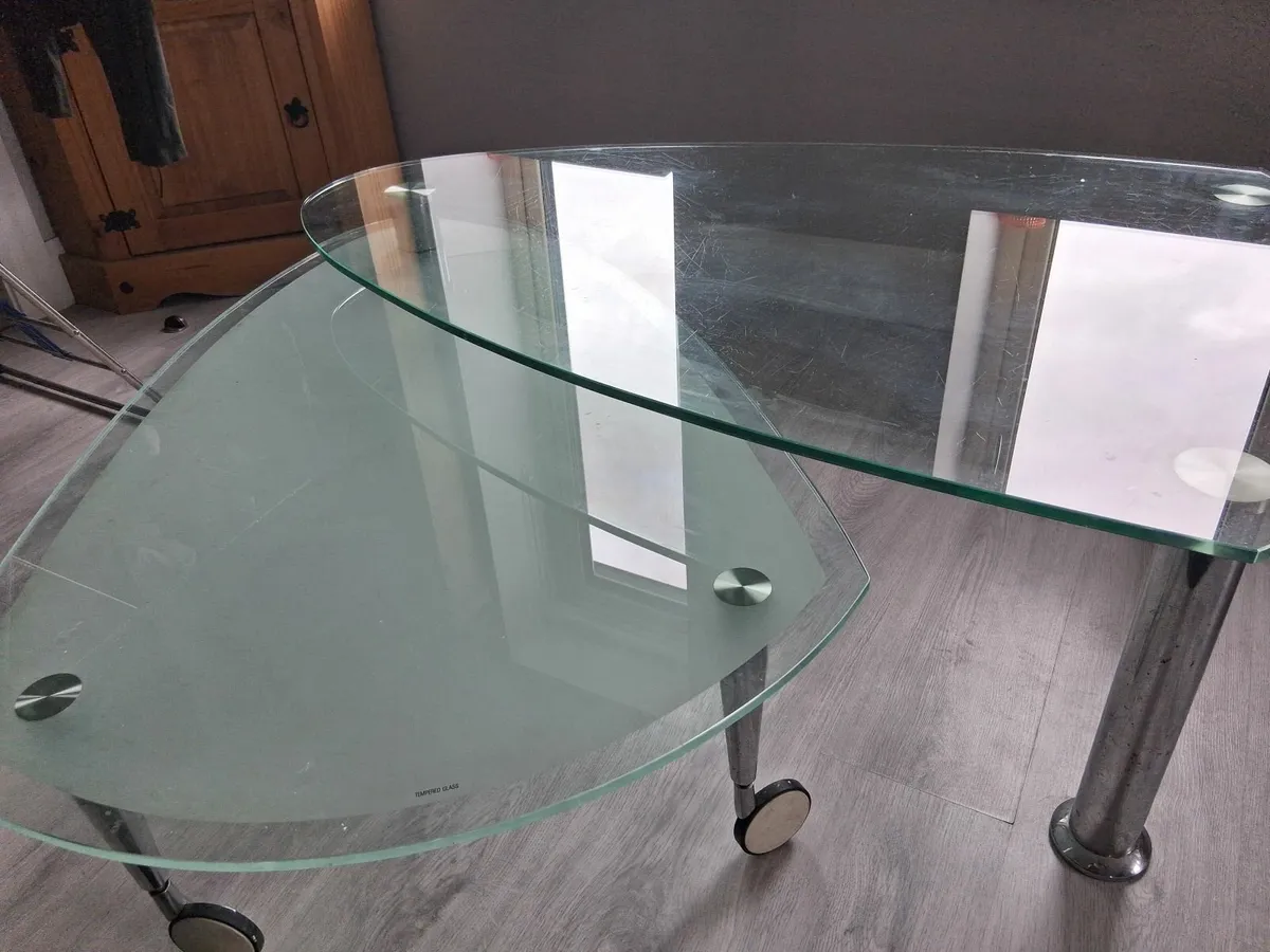 FREE glass table - Image 2
