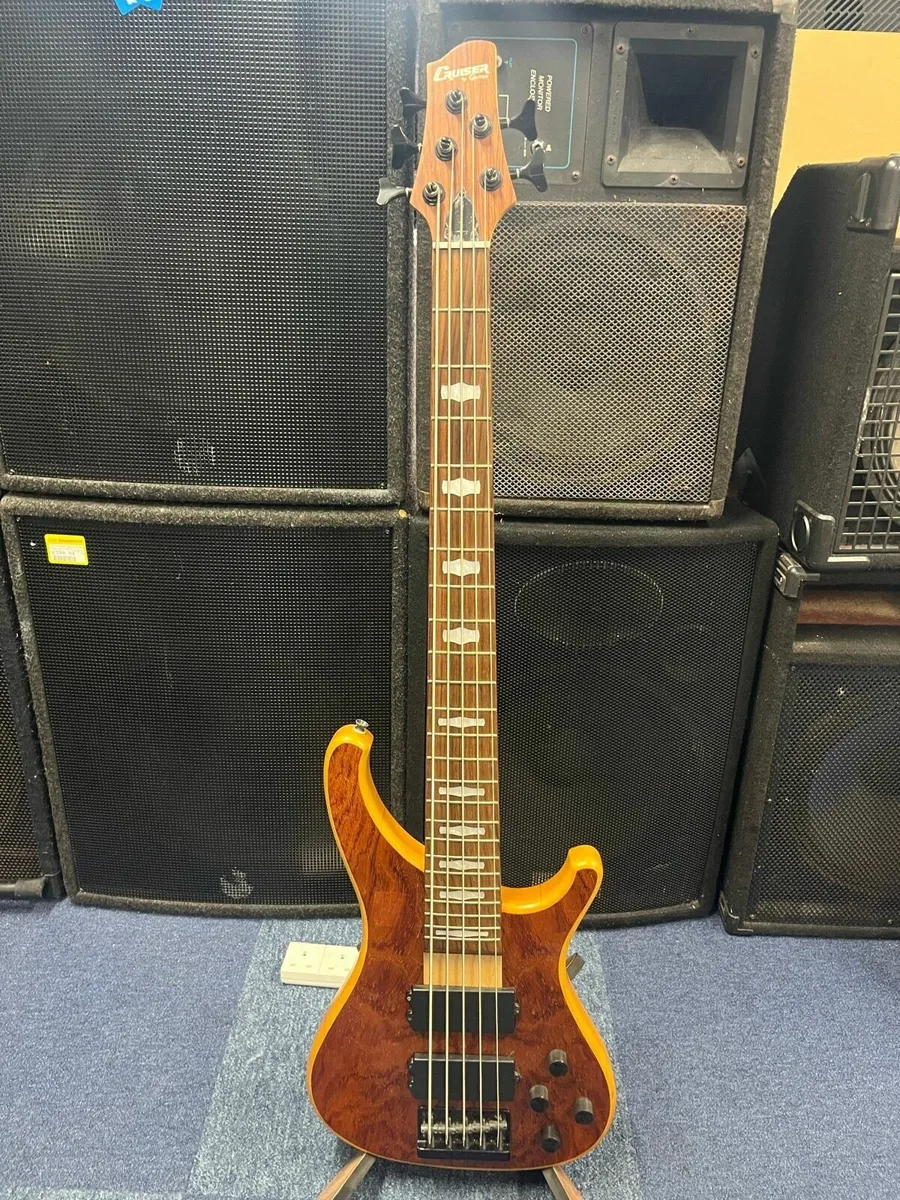 Cruiser 5 String Bass - Image 2