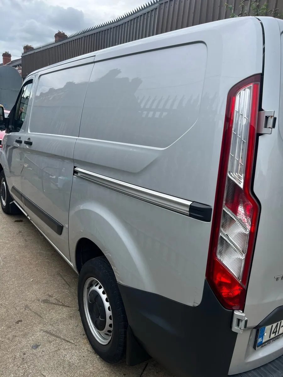 Ford transit custom - Image 4