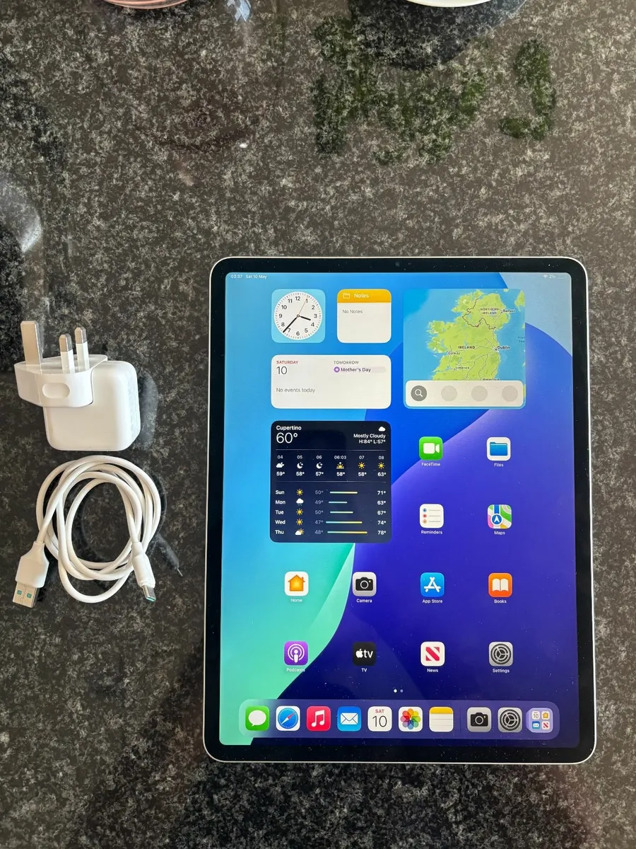 Immaculate ! iPad Pro 12.9 128GB - Silver - Image 1