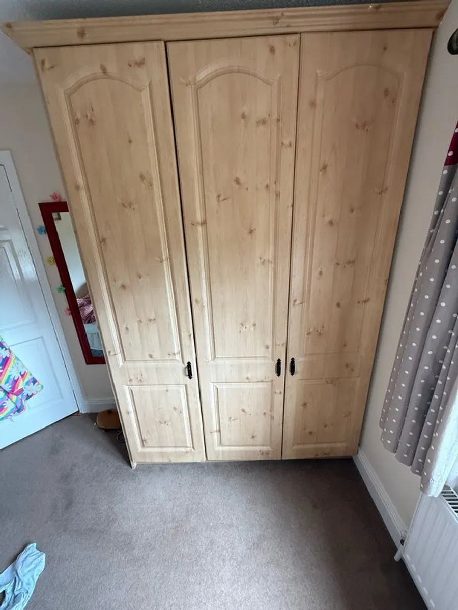 Wardrobe  and matching locker. Ideal for single room. Wardrobes roughly 1.5m. - Image 1