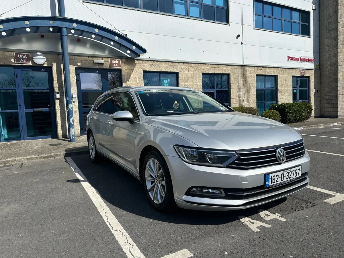 VW PASSAT DSG 1.6 TDI - Image 2