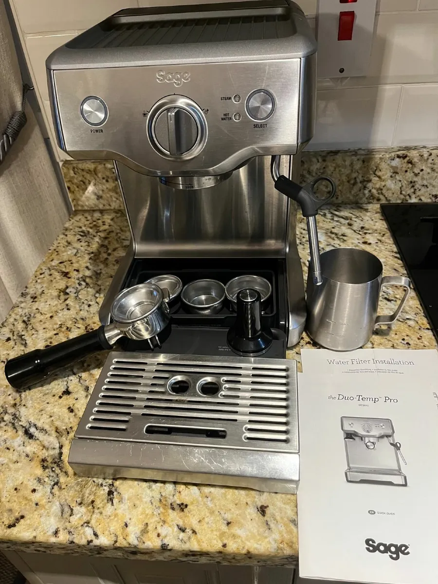 Sage Duo Coffee Machine Like New. Perfect. - Image 1