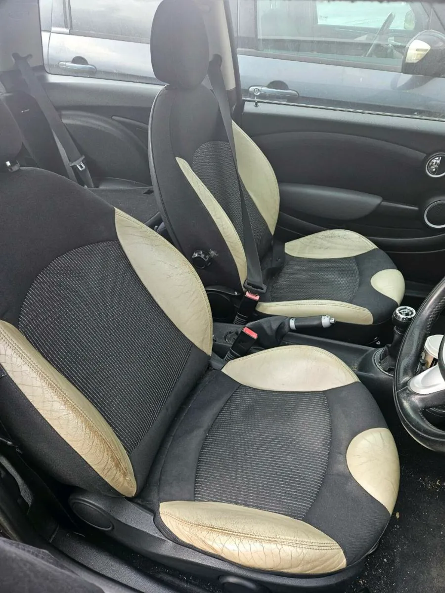 Mini Cooper - Needs engine - NOT running - Image 3