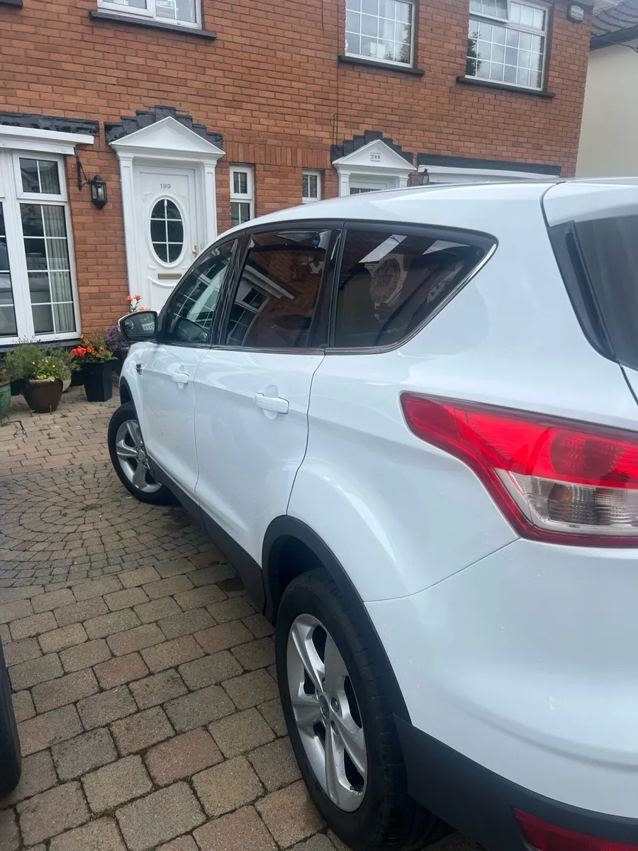 Ford Kuga - Image 3
