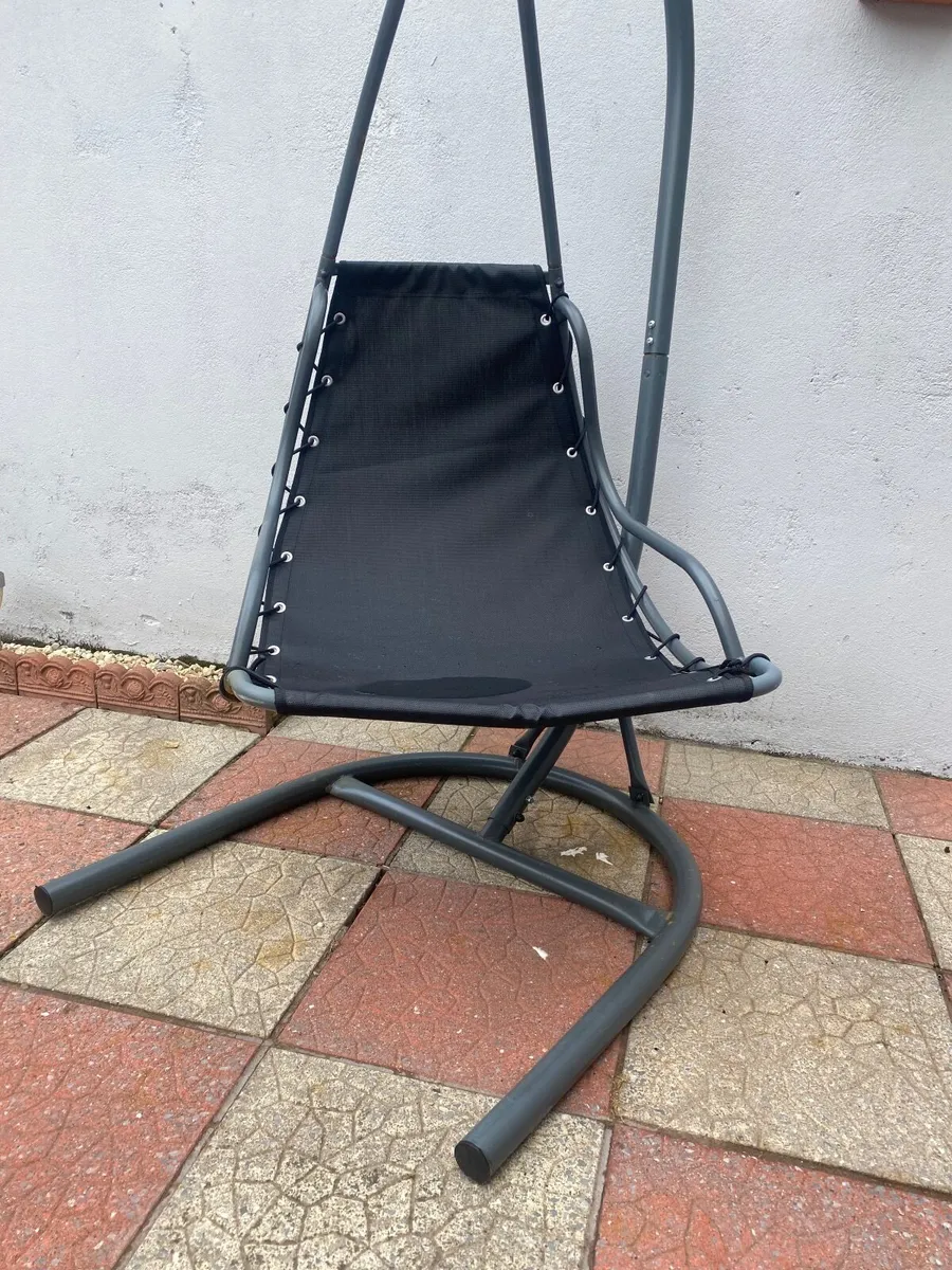 Egg chair - Image 1