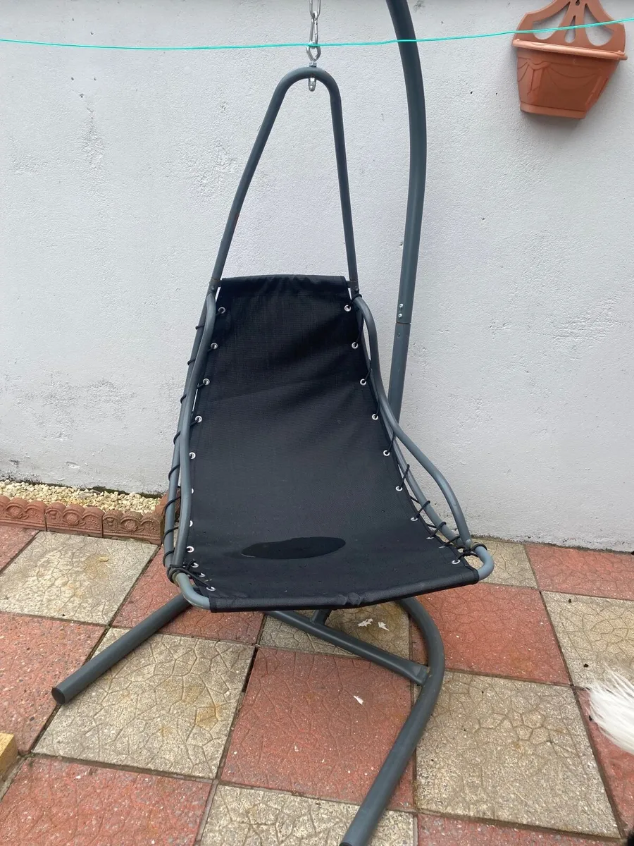 Egg chair - Image 4