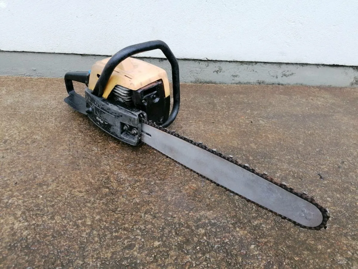 Vintage Chainsaws for Parts or Repair - Image 4