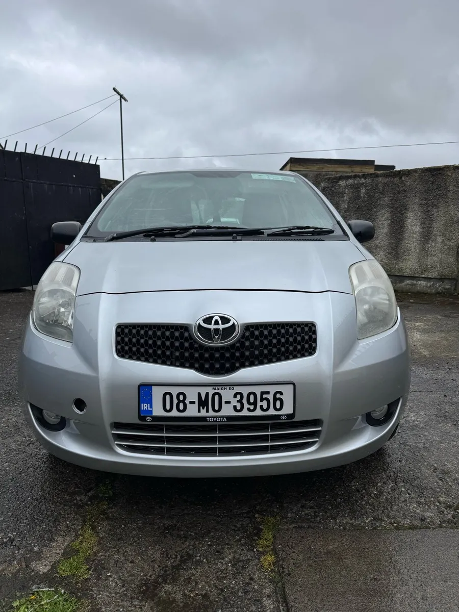 Toyota Yaris 1.0L STRATA 5DR - Image 2