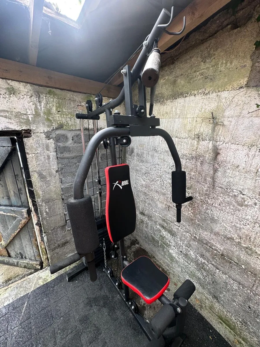 Gym equipment - Image 1