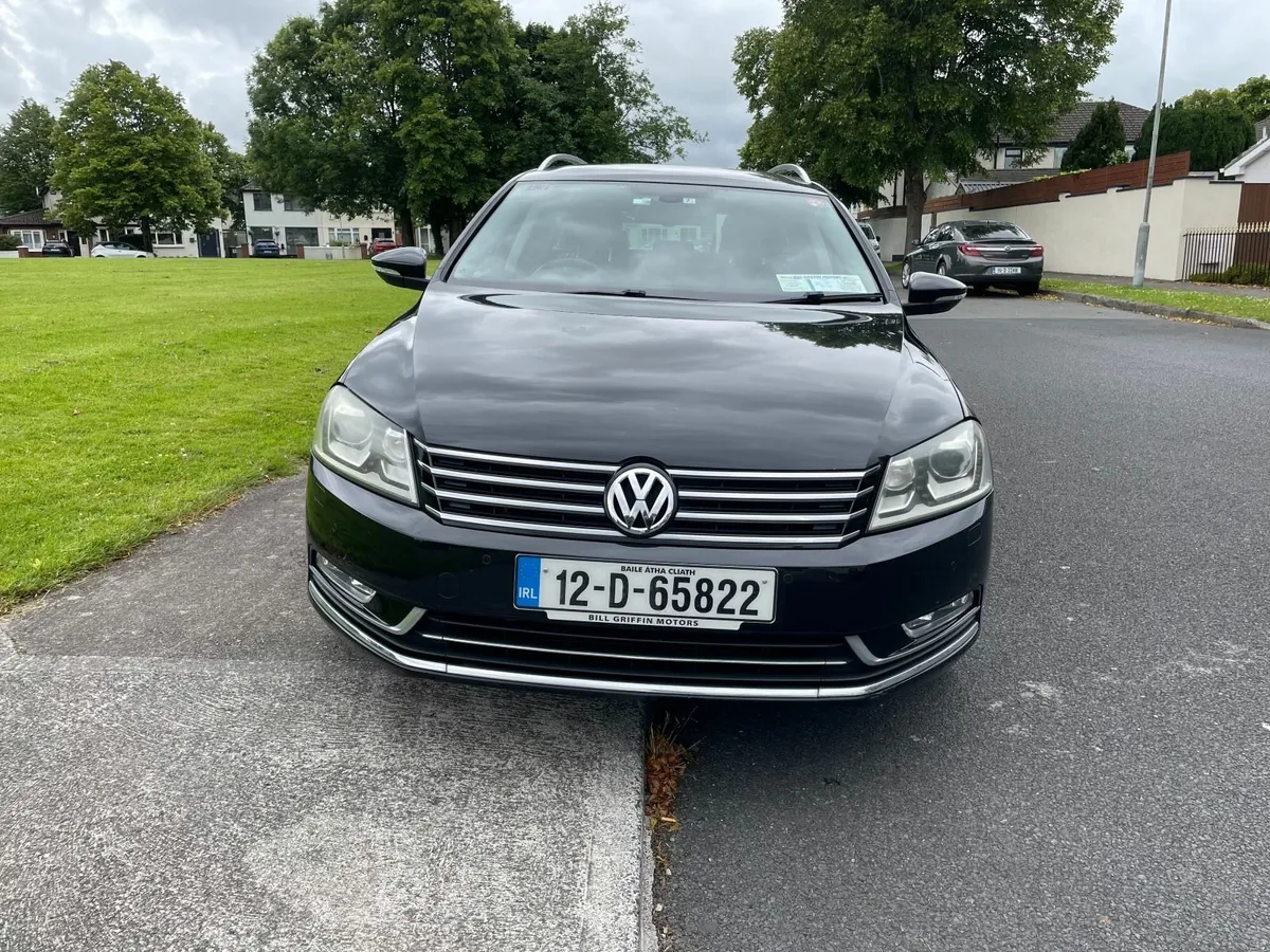 Volkswagen Passat 2012 - Image 3