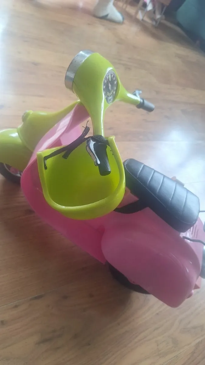 Toys - Image 4