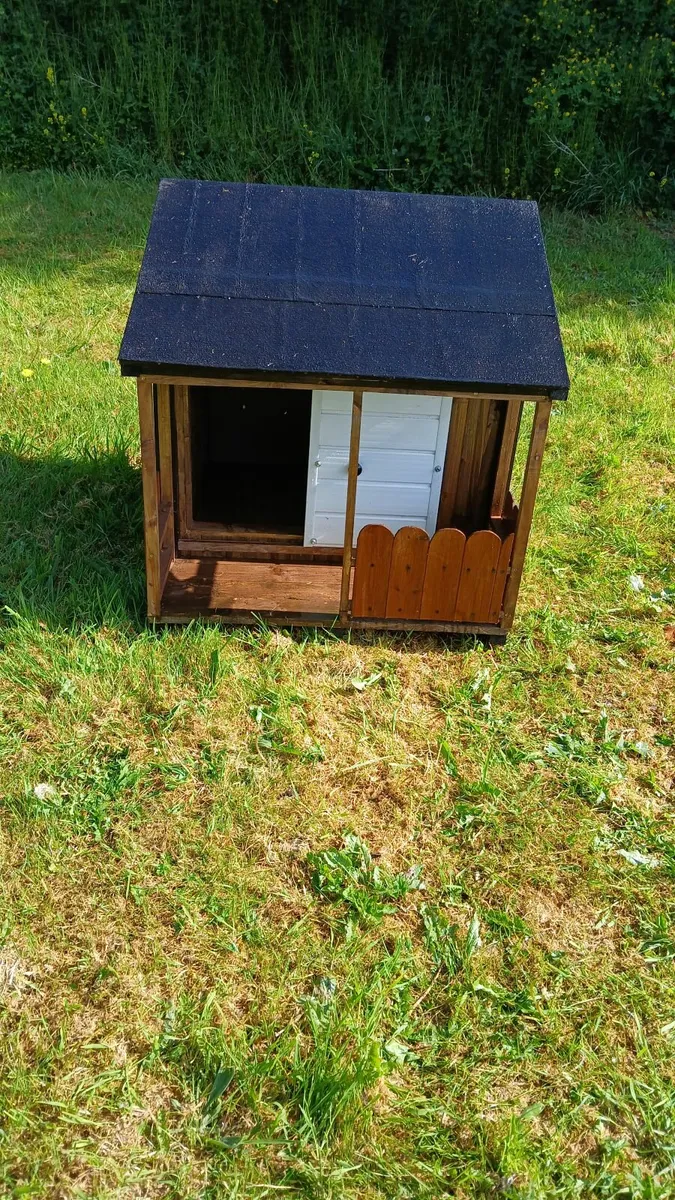 Large Dog kennels/ pets hatch - Image 4