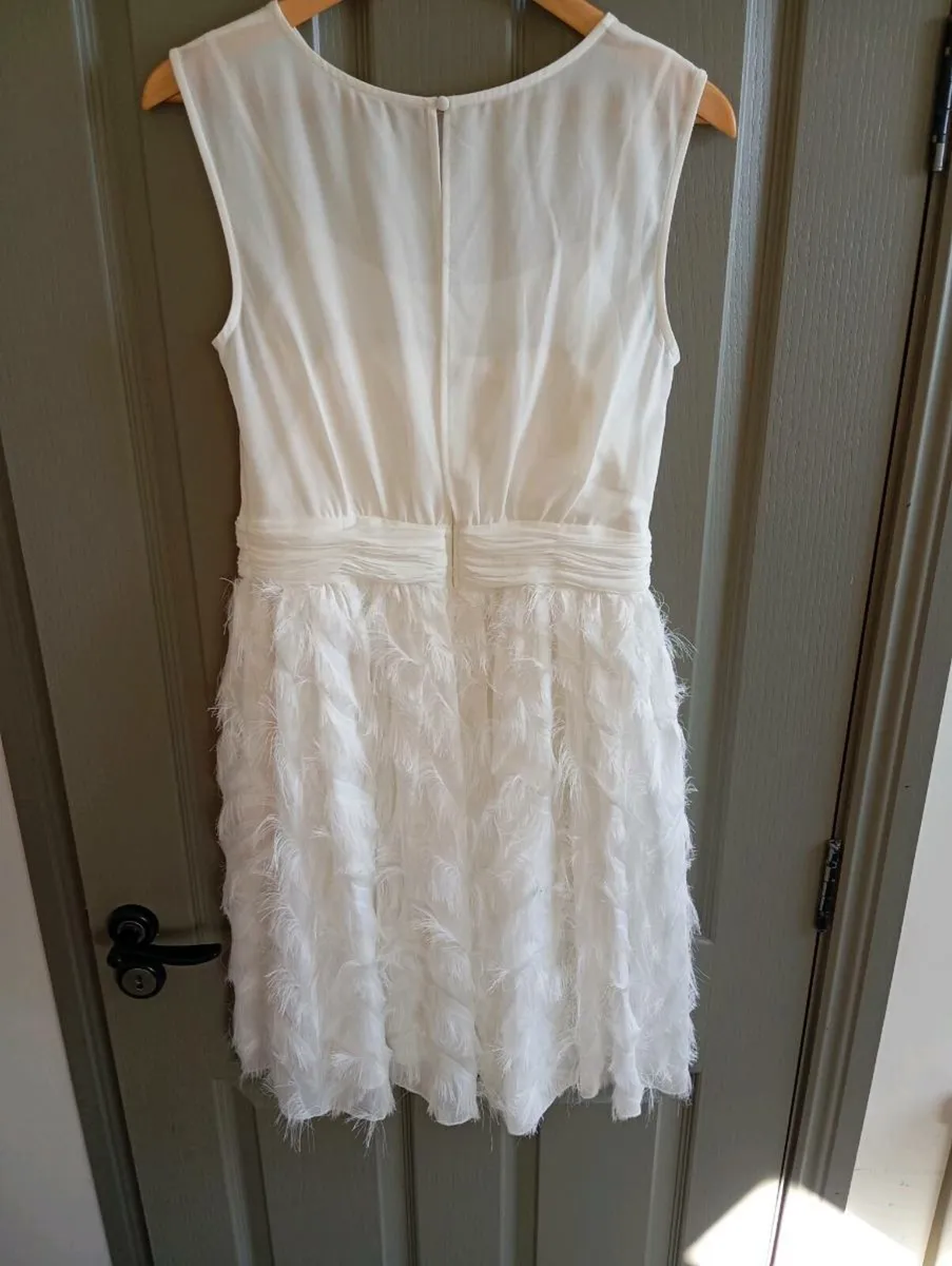 Ladies dress - Image 1