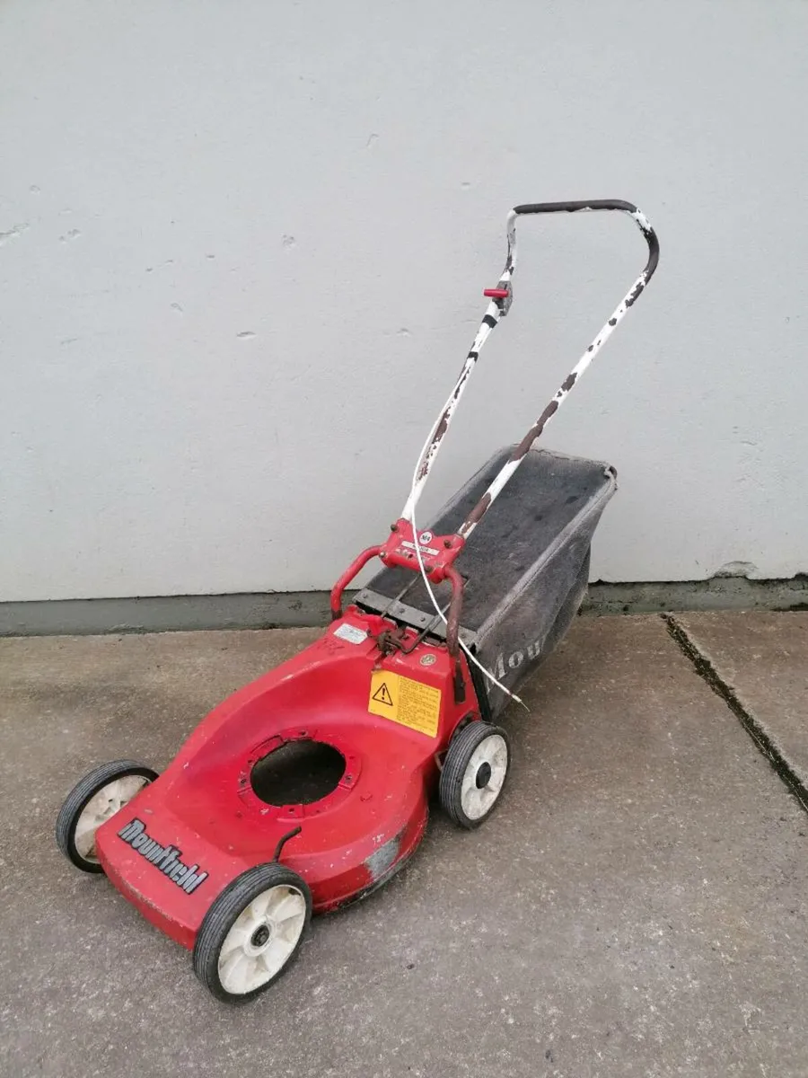 1988 Mountfield Major M4 Vintage Lawnmower - Image 2
