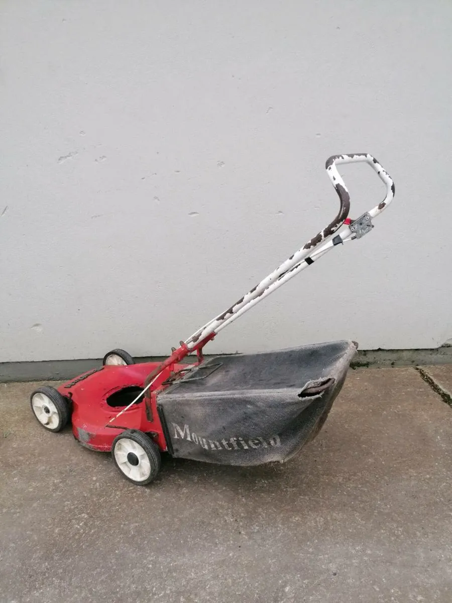 1988 Mountfield Major M4 Vintage Lawnmower - Image 3