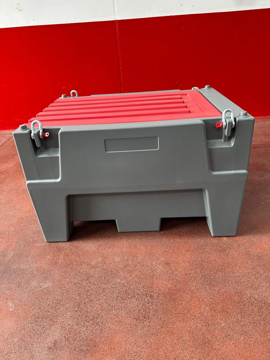 New Fuel Bowser / Fuel Pod c/w Pump - Image 4
