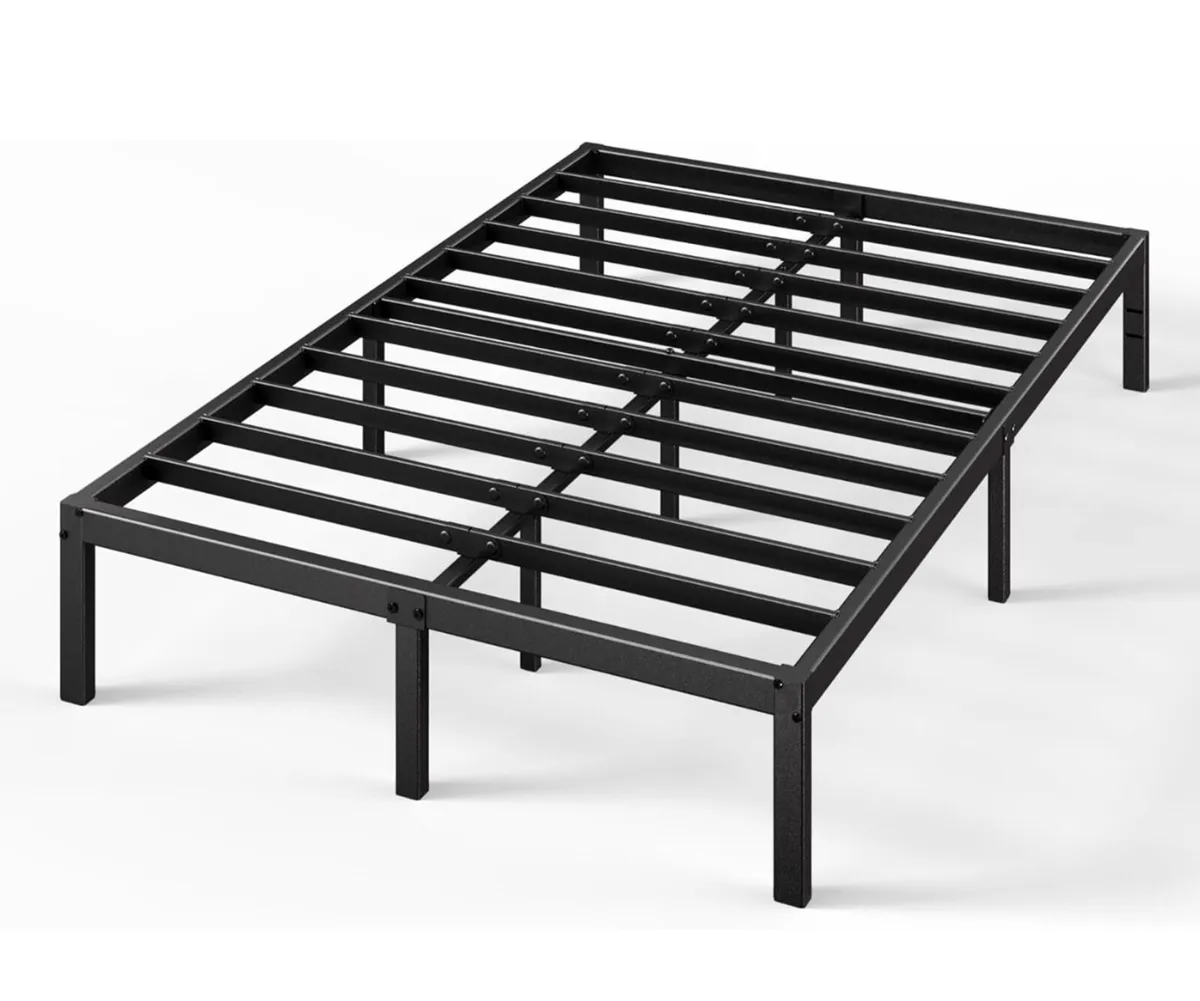 Double Bed frame - Bed 135 x 190 cm - Image 2