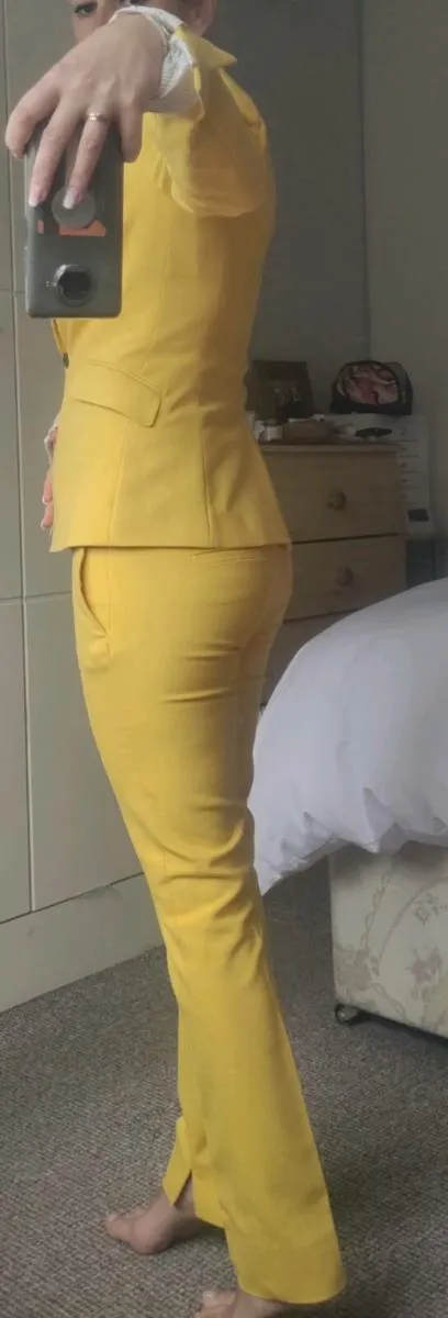 Suit - Image 3
