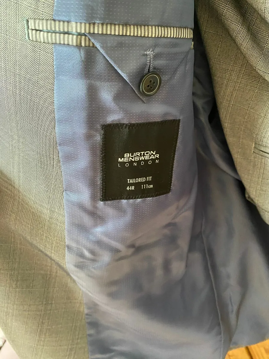 Men's Suit Burton Menswear - Image 2