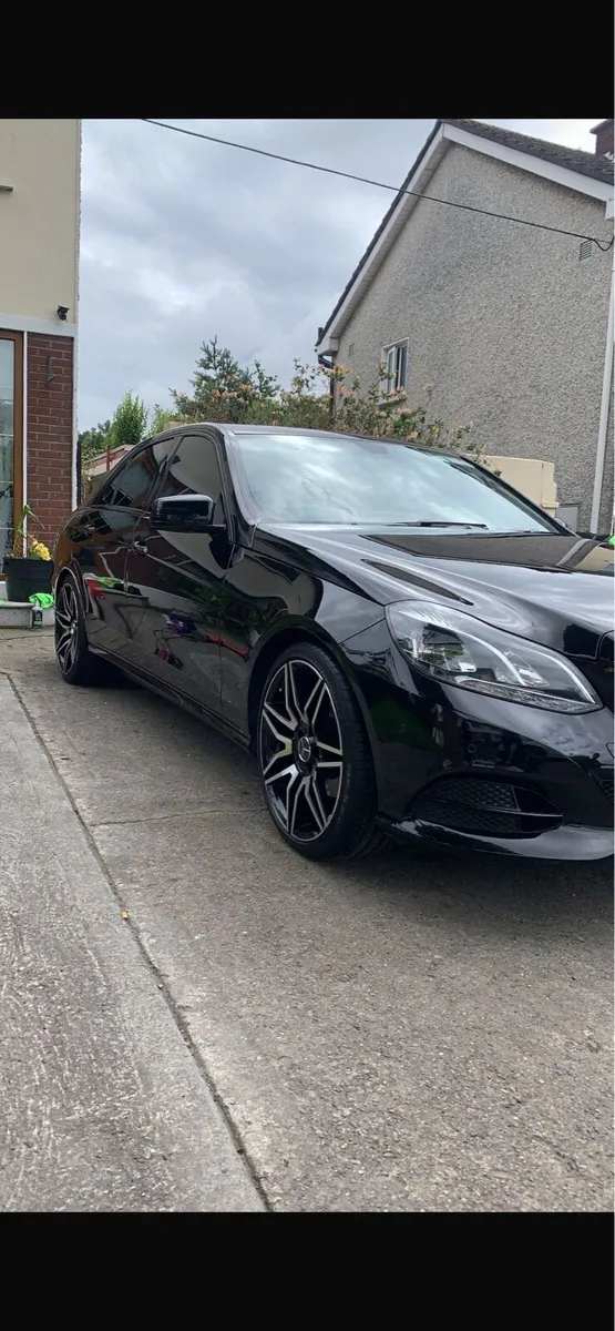 Mercedes Benz E220 NCT & TAX - Image 3