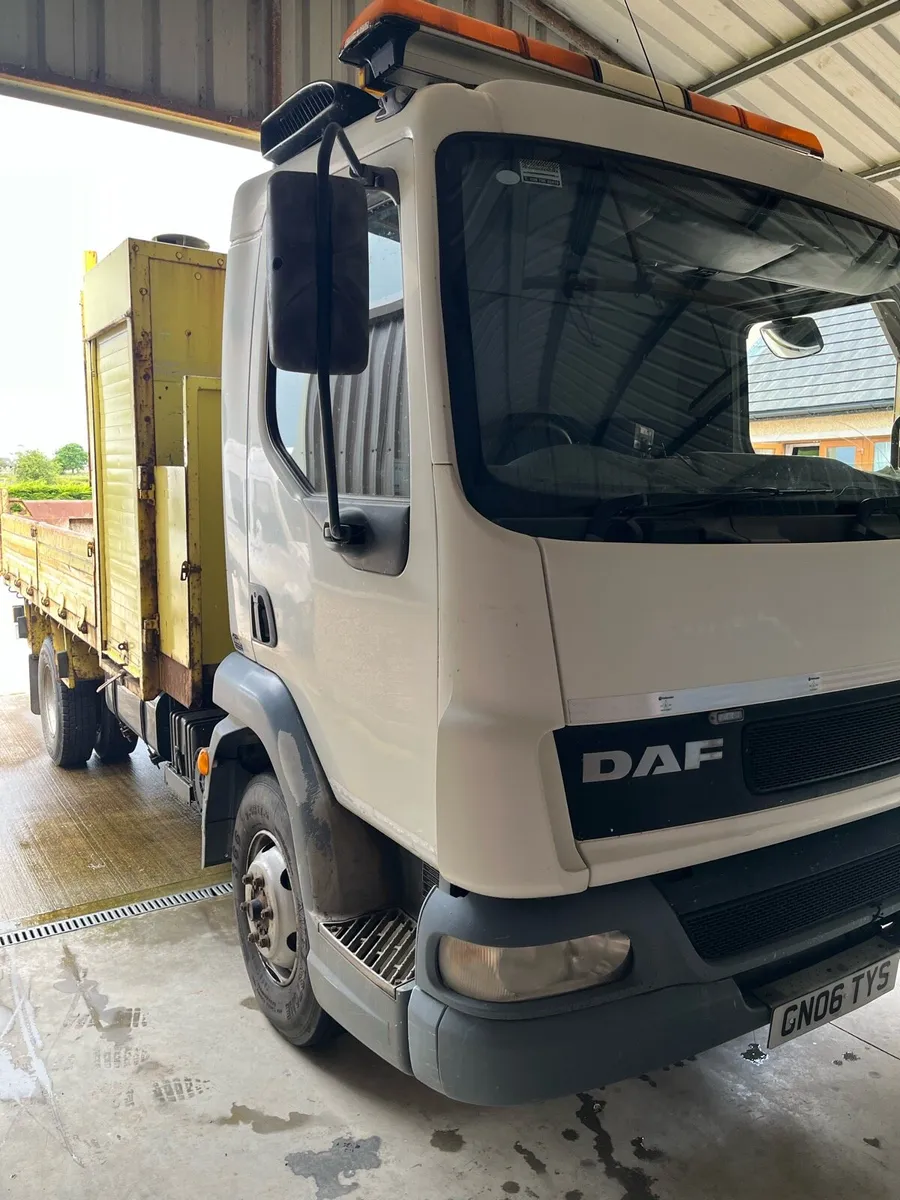 DAF LF45 - Image 1
