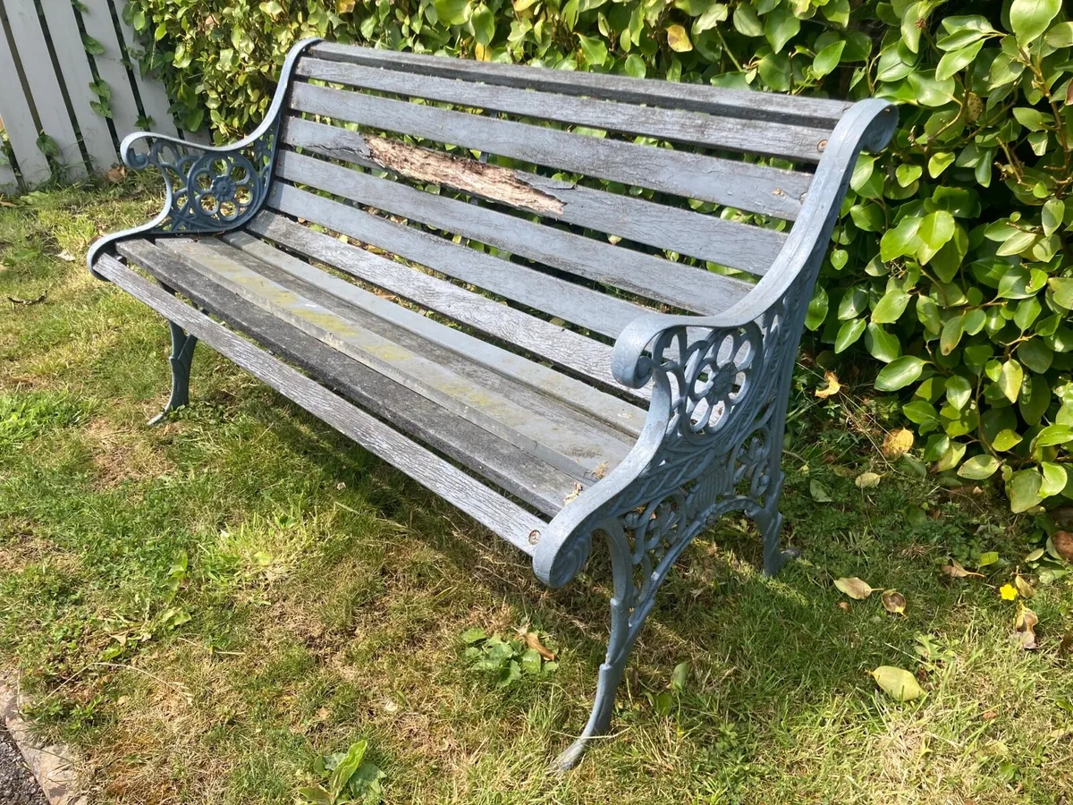 Cast iron metal bench - Image 3