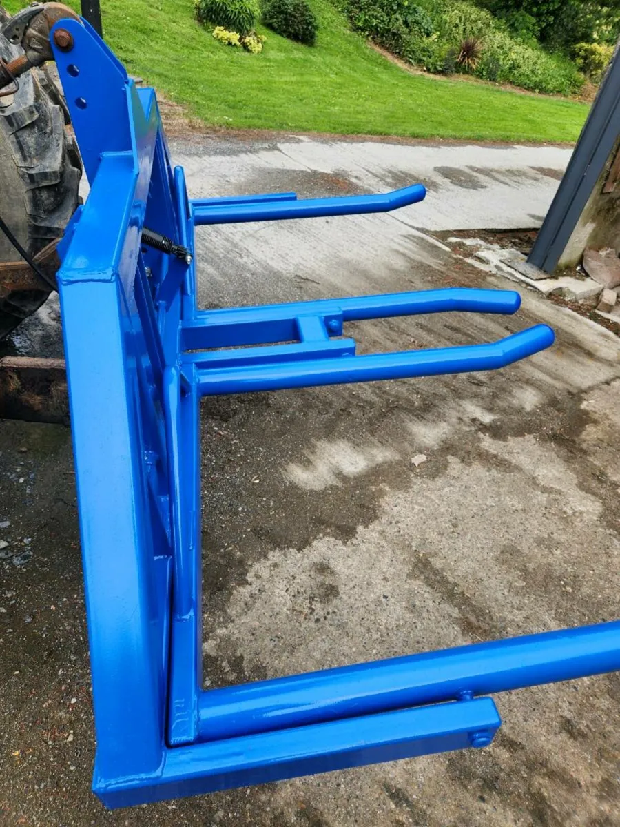 Double bale lifter for sale - Image 2