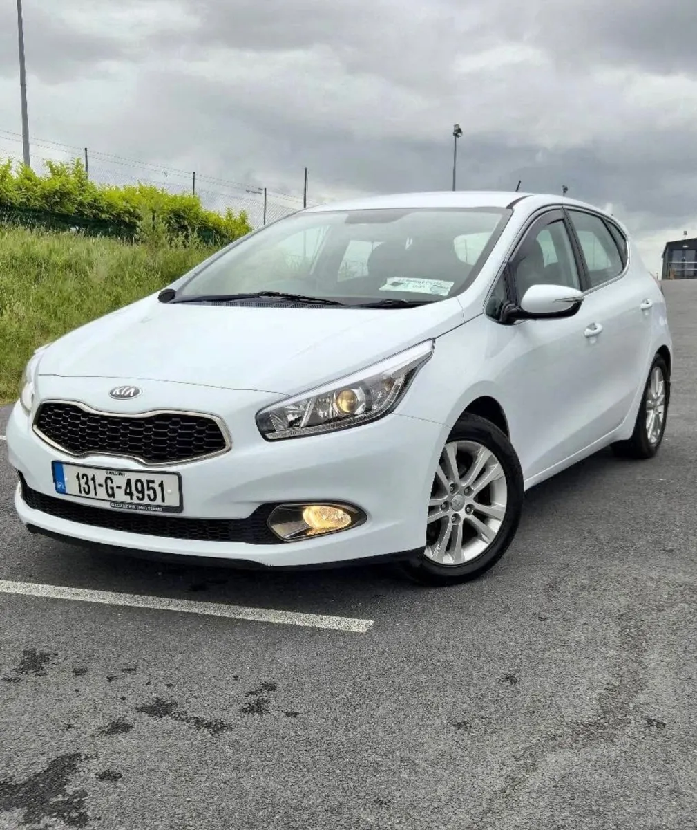 Kia Ceed 2013 - Image 1