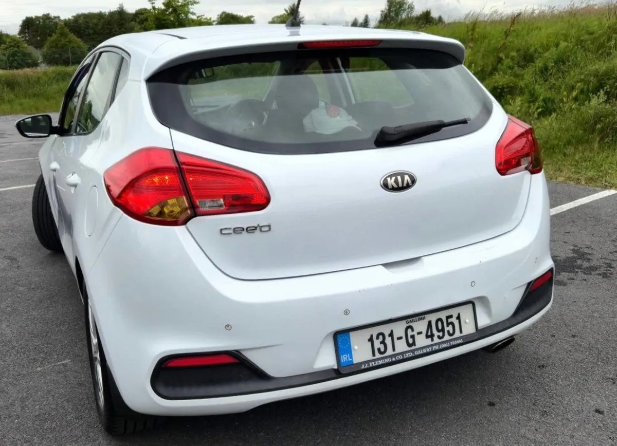 Kia Ceed 2013 - Image 3