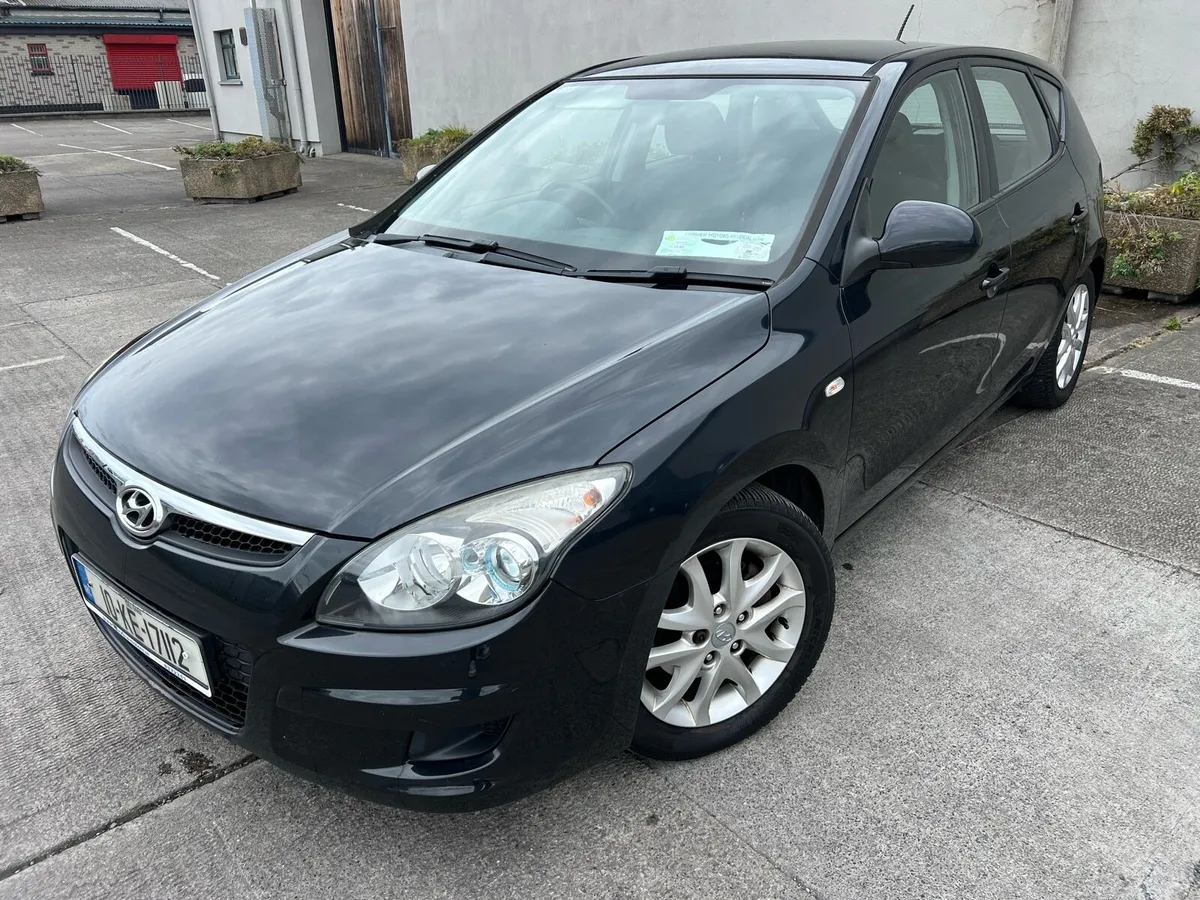 2010 Hyundai i30 1.4 Full Hyundai History - Image 3