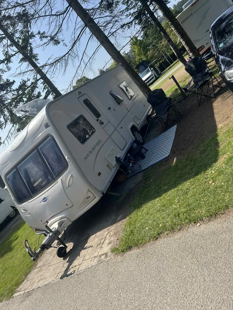 Caravan - Image 2