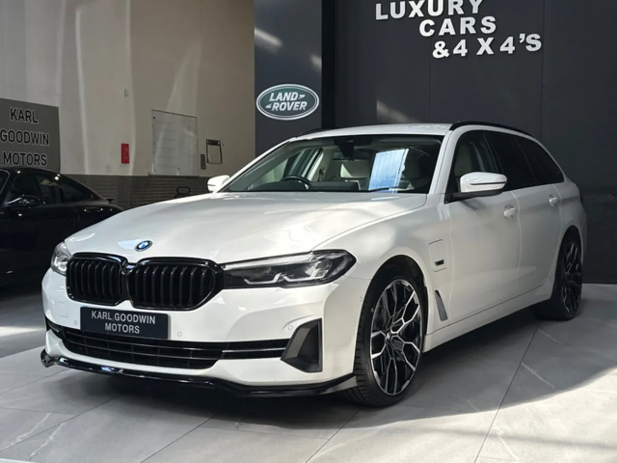 530 E-HYBRID TOURING EDITION - Image 3