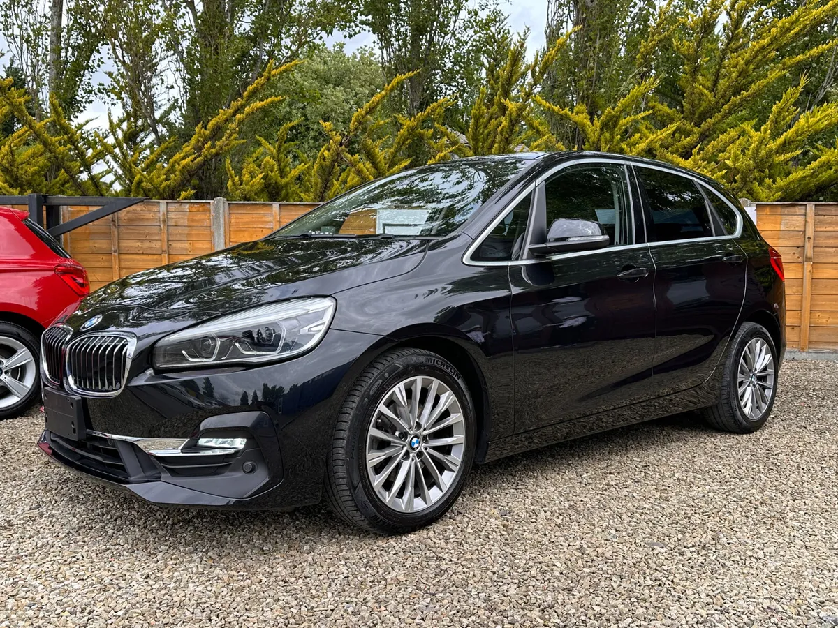 2019 BMW 2.0 LTR DIESEL AUTO LUXURY - Image 1