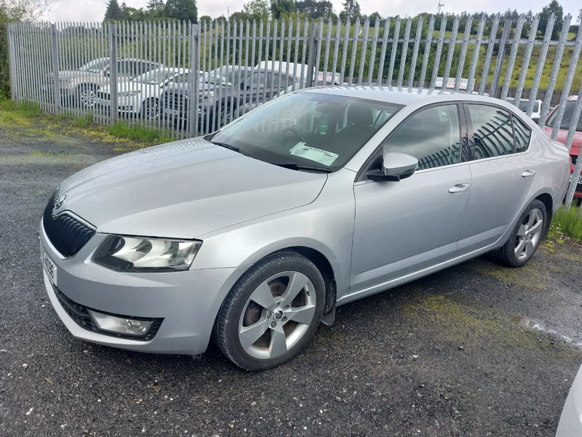 Skoda Octavia 2017 - Image 2