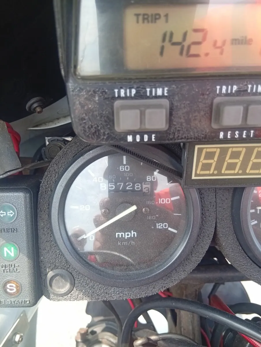 Africa twin 750 - Image 3