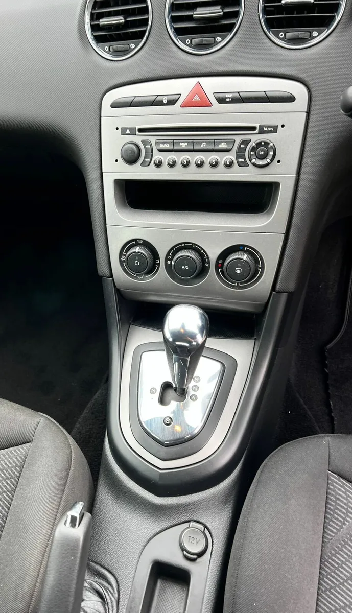 Peugeot 308 2010 Automatic 1.6 HDI nct 12/25 tax - Image 2