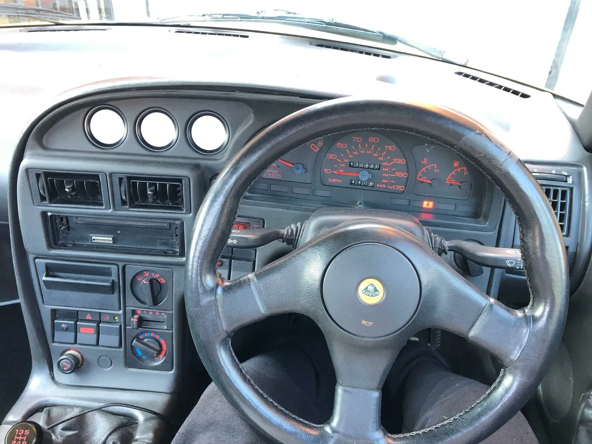 Lotus elan - Image 4