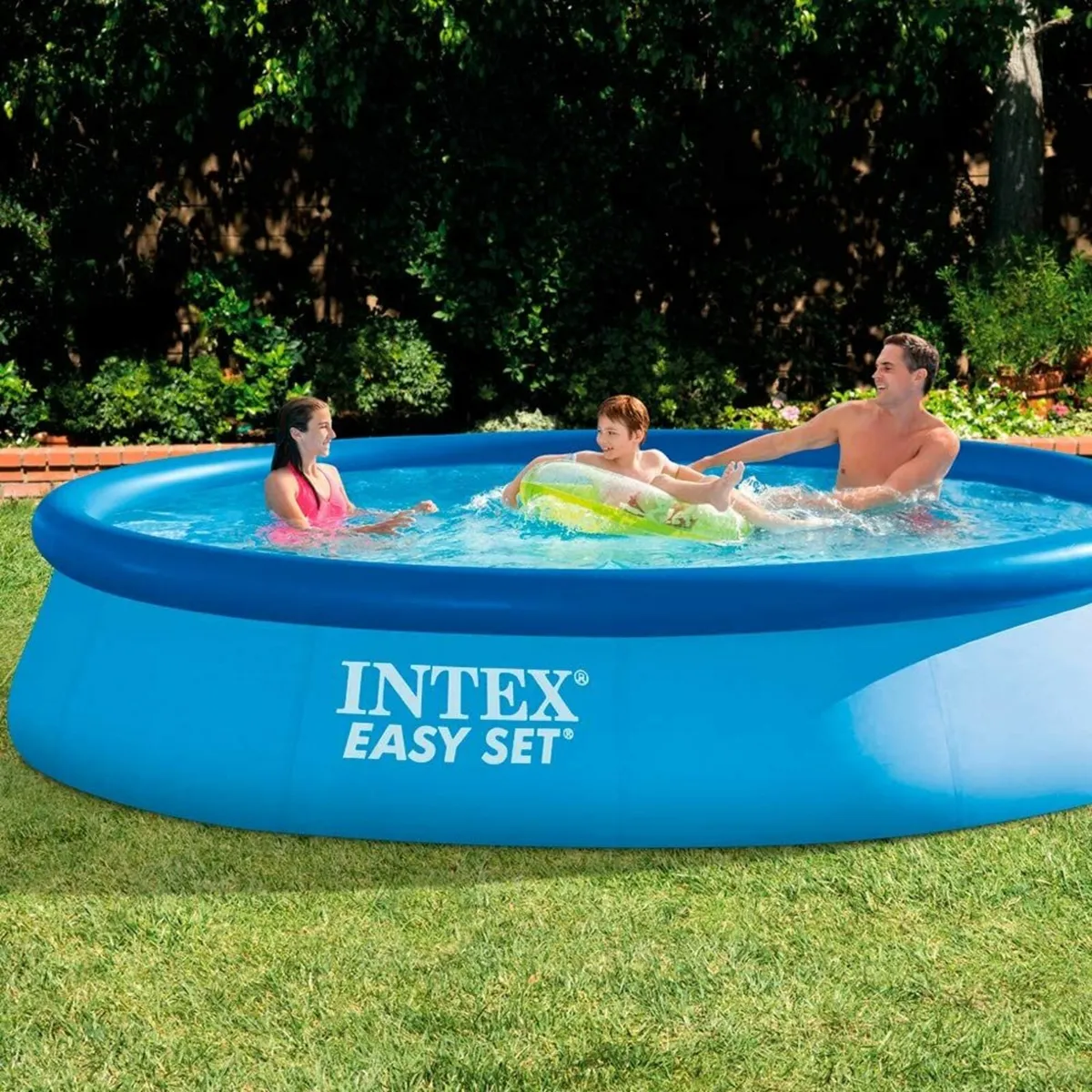 Above Ground Swimming Pools and Hot Tubs - Image 1