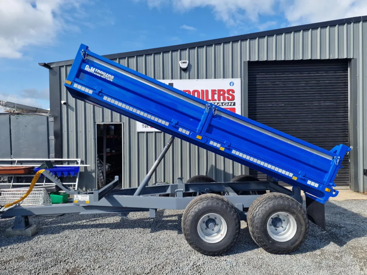JNC Tipper trailer tipping - Image 3