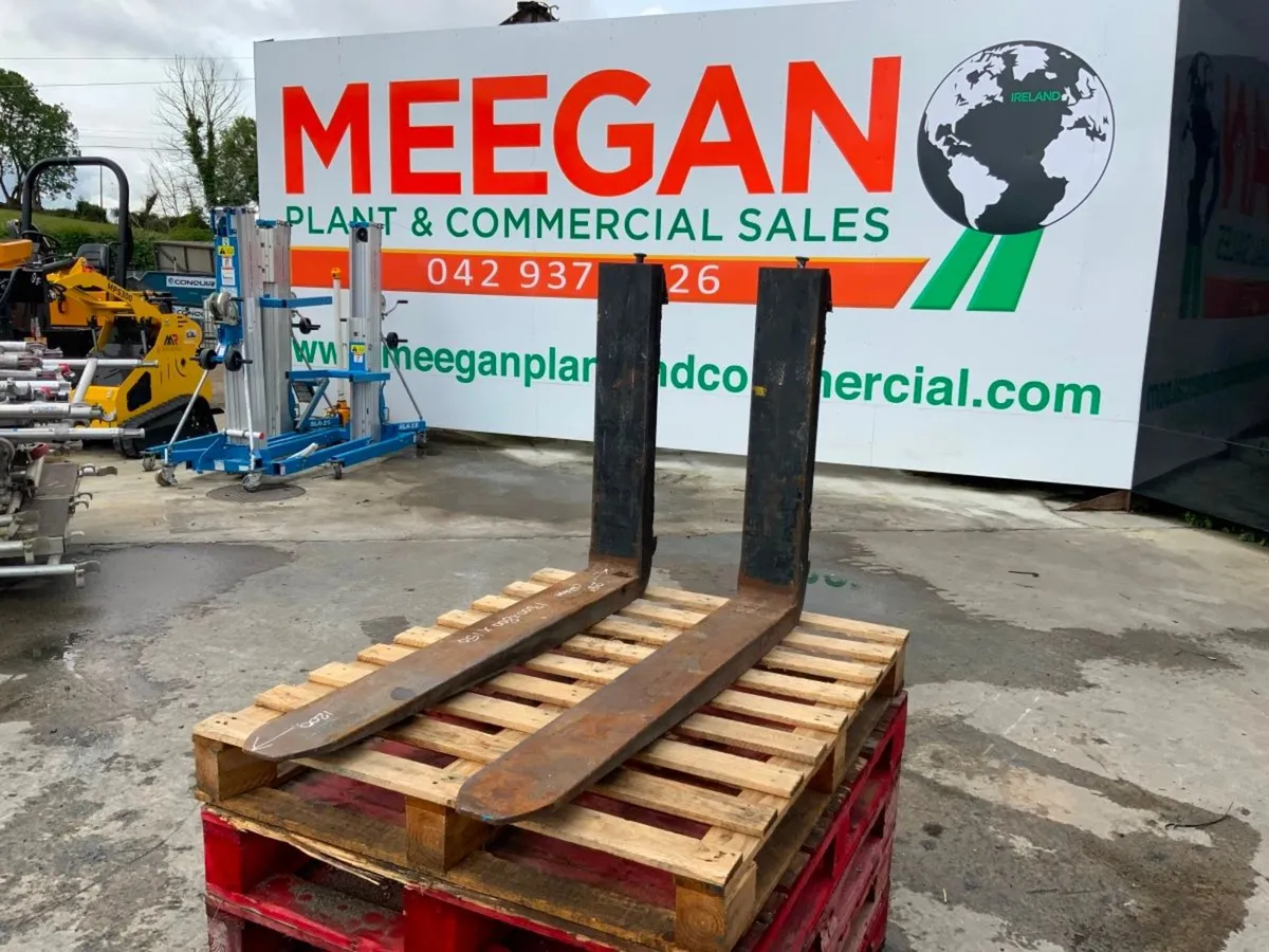 1200mm x 800mm CLASS 4 FORKS......5/7 TONNE. - Image 2