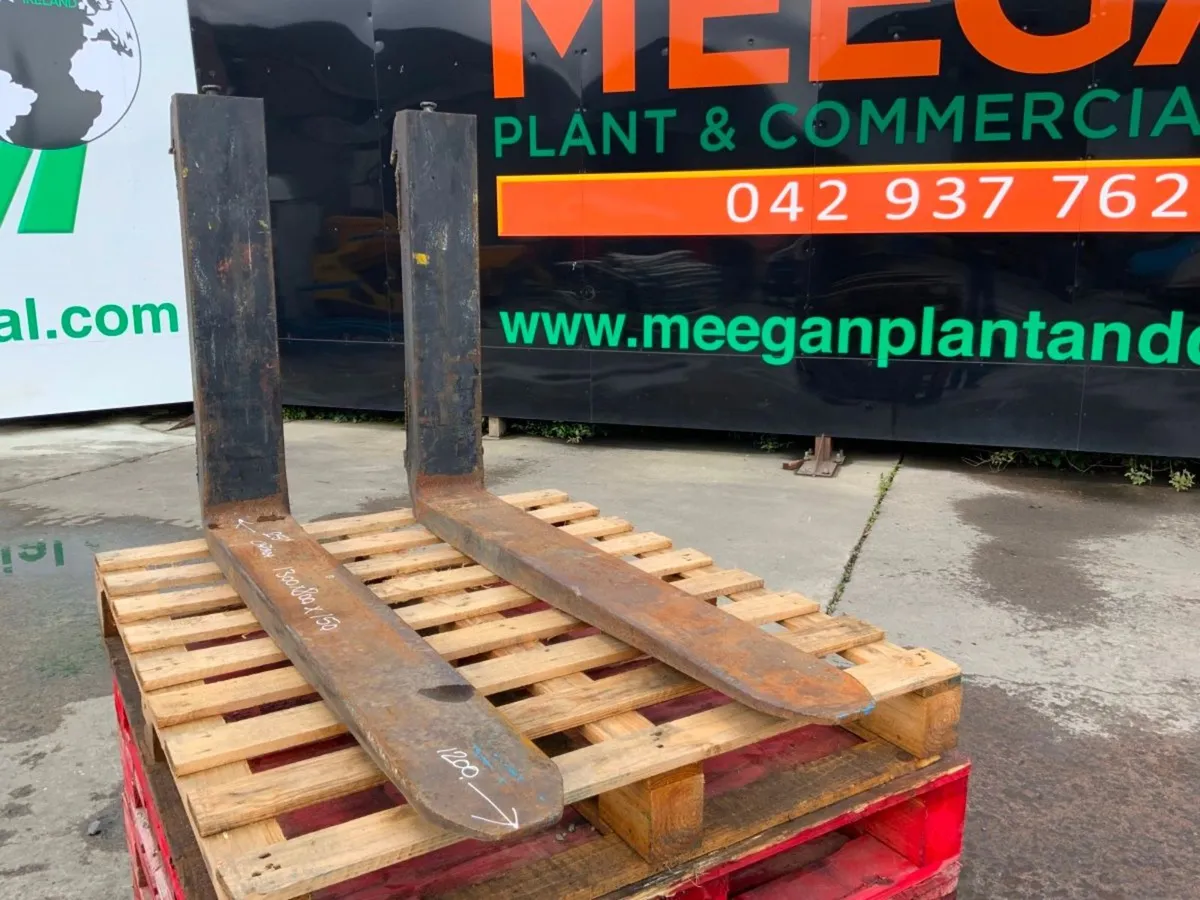 1200mm x 800mm CLASS 4 FORKS......5/7 TONNE. - Image 3