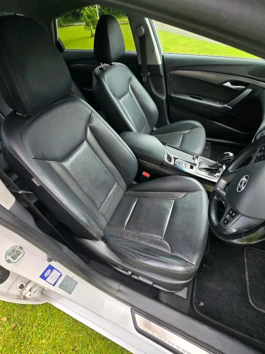Hyundai i40 Salon Executive Auto. - Image 4