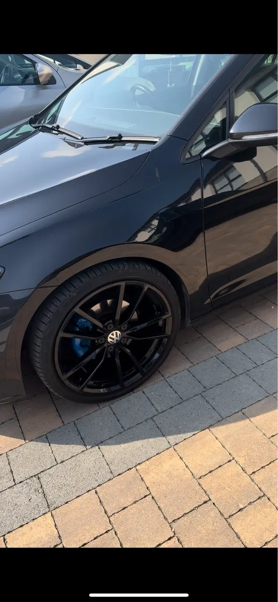 Volkswagen Golf Mk7 - Image 2