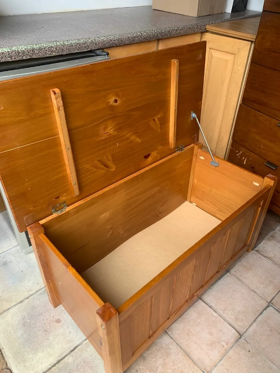 Free Toy Box - Image 2