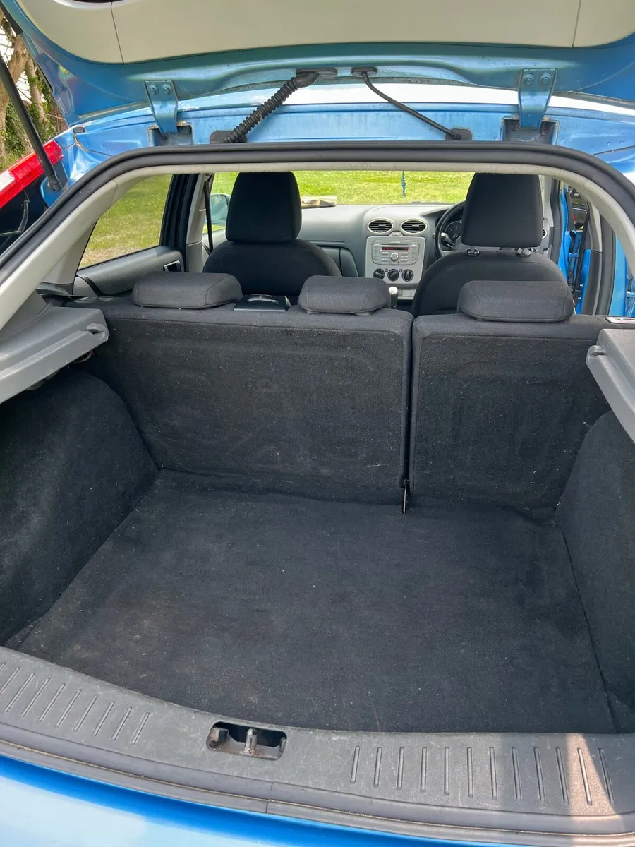 Ford Focus 2009 - Image 4